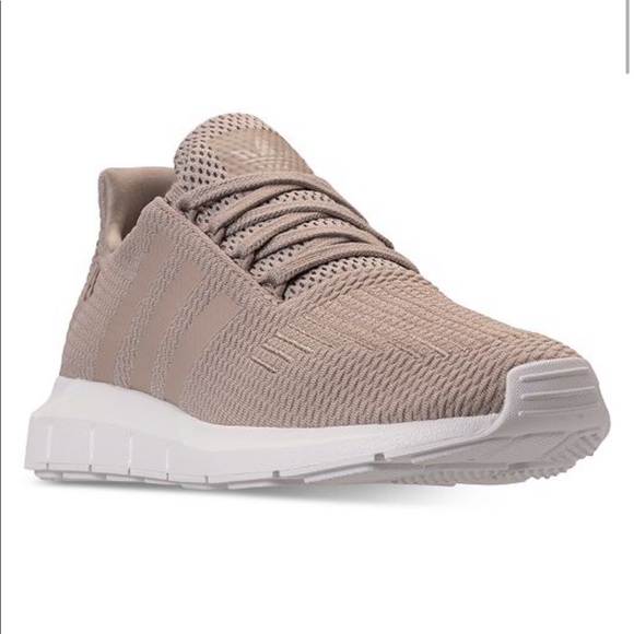 Women's adidas swift run Women's adidas swift run